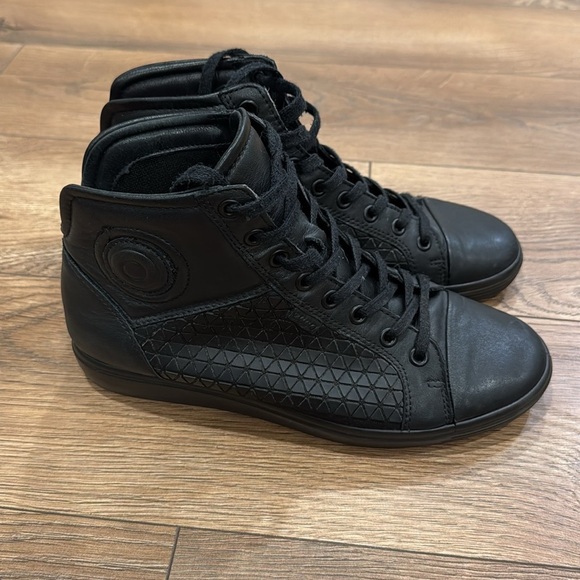 Ecco Women’s Soft 7 High-Top Sneakers Black Size 38/US size 7-7.5 - Picture 2 of 8